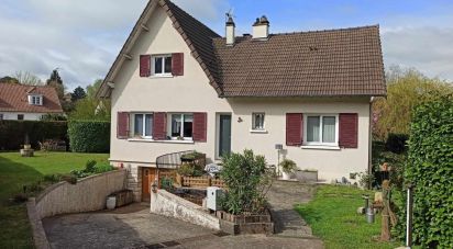 House 8 rooms of 145 m² in Briis-sous-Forges (91640)