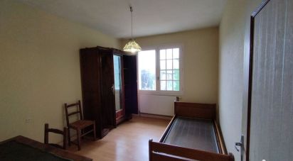 House 5 rooms of 104 m² in Mignaloux-Beauvoir (86550)