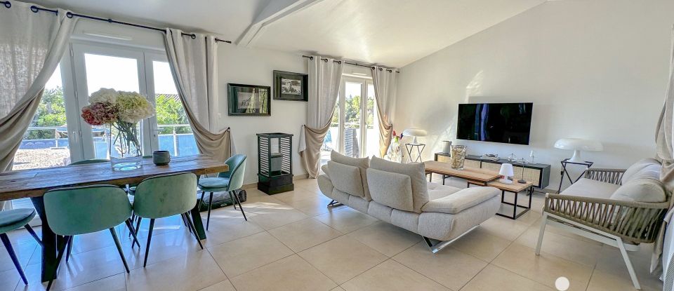Maison traditionnelle 6 pièces de 140 m² à Roquebrune-sur-Argens (83380)
