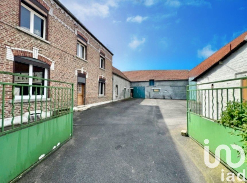 Ferme 9 pièces de 157 m² à Sailly-en-Ostrevent (62490)