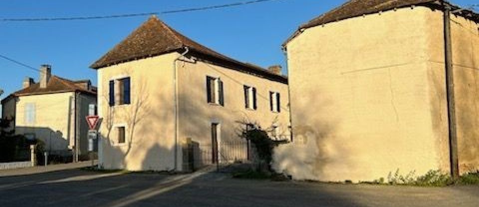 Maison 4 pièces de 129 m² à Saint-Sever-de-Rustan (65140)