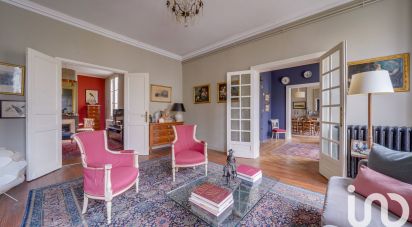 Appartement 7 pièces de 170 m² à Bordeaux (33000)