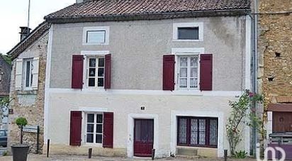 House 5 rooms of 140 m² in Milhac-de-Nontron (24470)