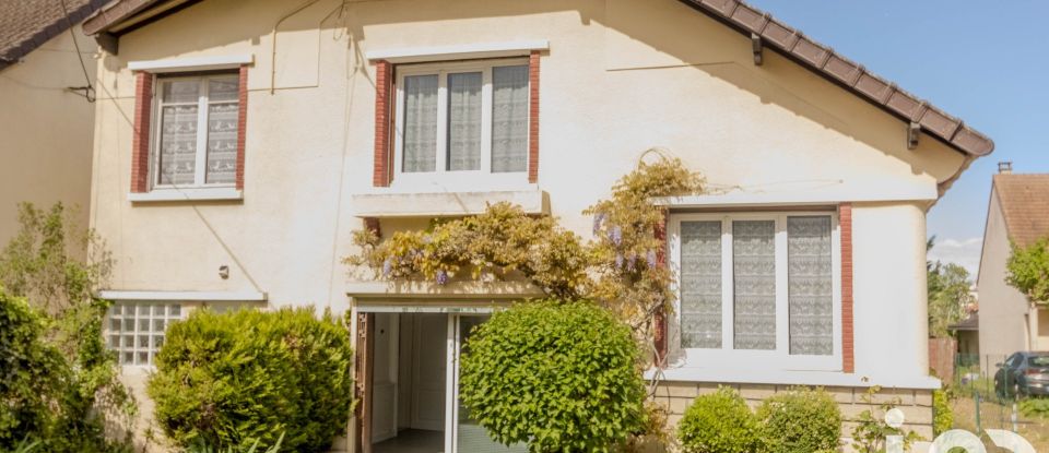 Maison traditionnelle 6 pièces de 130 m² à Conflans-Sainte-Honorine (78700)