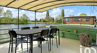 House boat 8 rooms of 170 m² in Mézy-sur-Seine (78250)