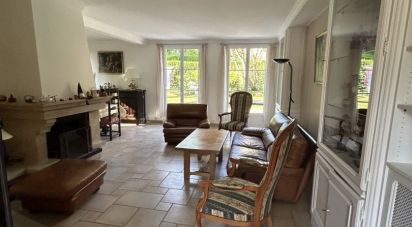House 6 rooms of 180 m² in Champagne-sur-Oise (95660)