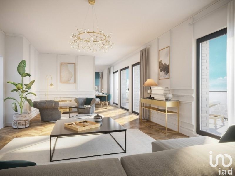Appartement 5 pièces de 92 m² à Paris (75011)