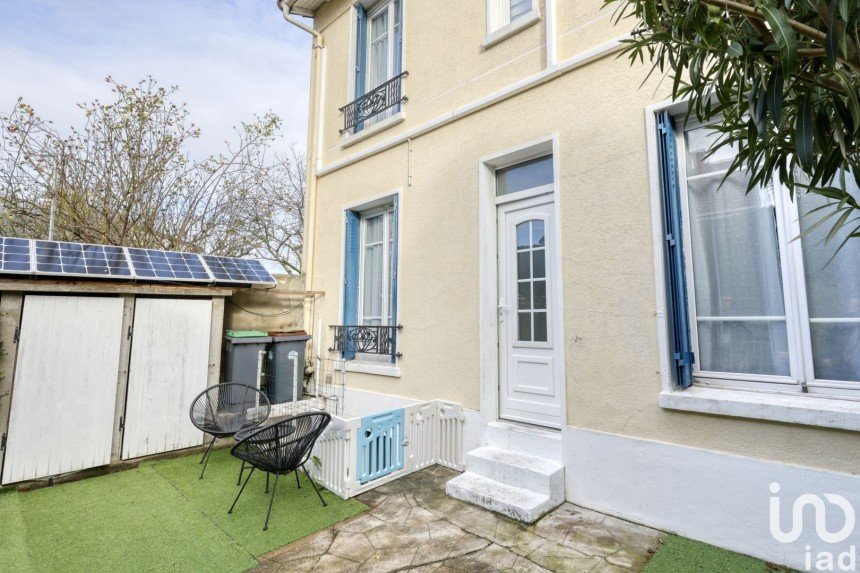 Maison 3 pièces de 53 m² à Ivry-sur-Seine (94200)