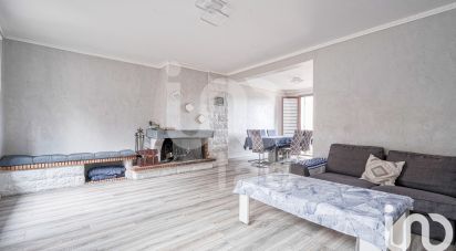 Maison traditionnelle 7 pièces de 140 m² à Montfermeil (93370)