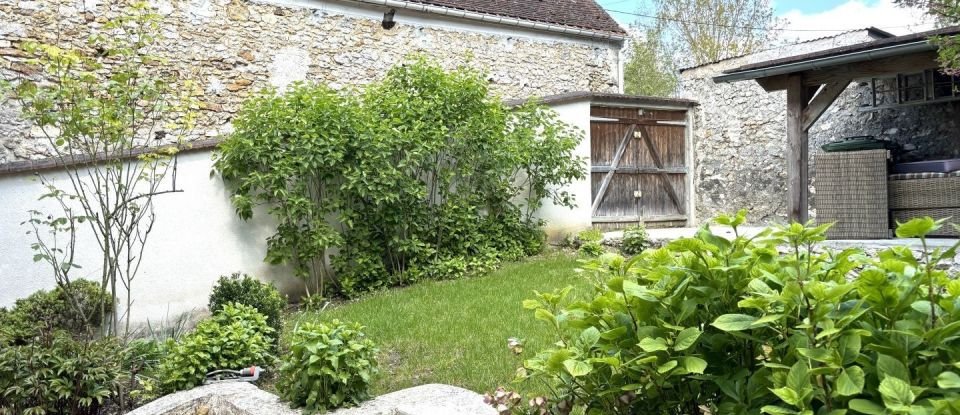 House 12 rooms of 378 m² in Jouy-sur-Morin (77320)