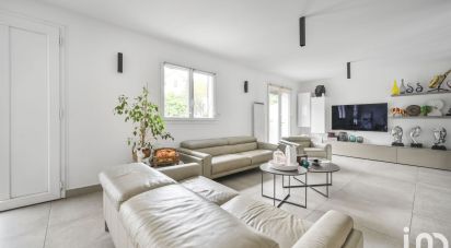 Maison traditionnelle 6 pièces de 155 m² à Chennevières-sur-Marne (94430)
