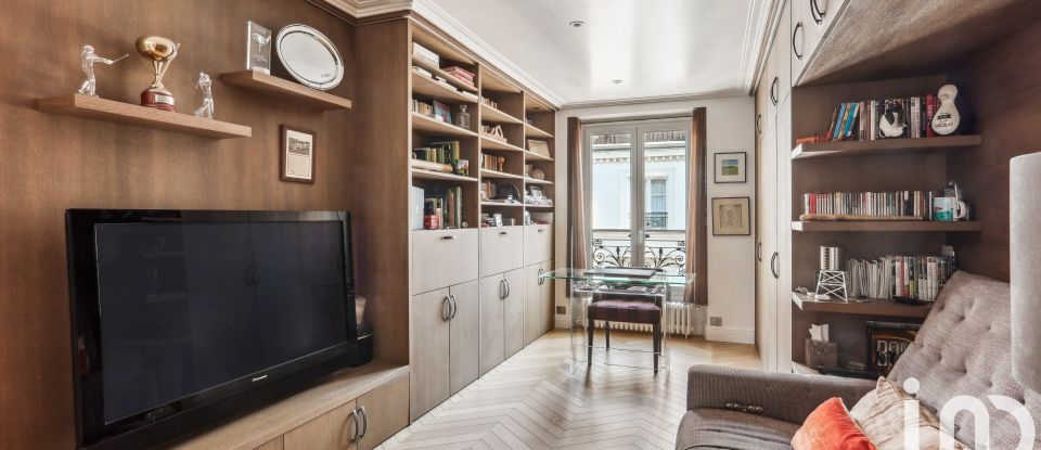 Appartement 5 pièces de 143 m² à Paris (75009)