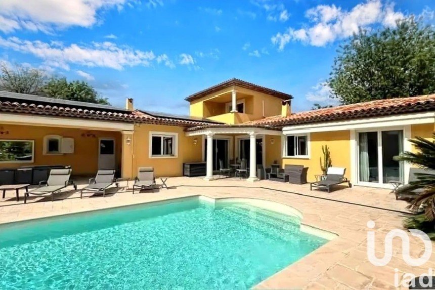 House 6 rooms of 183 m² in Vence (06140)
