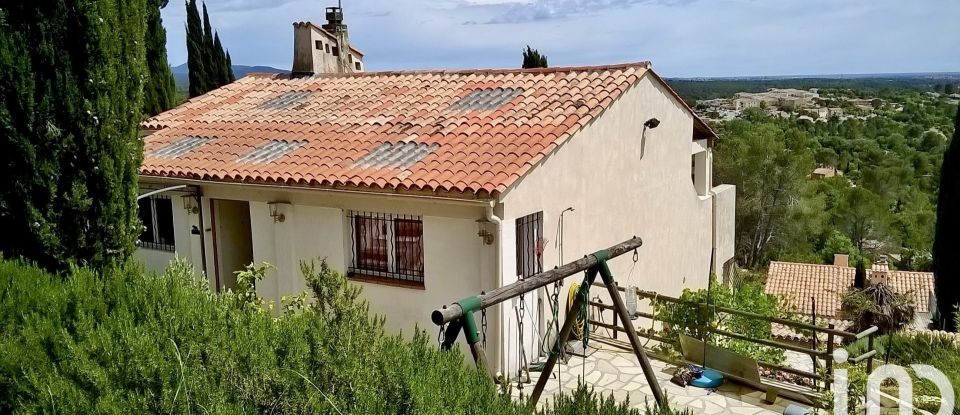 Maison traditionnelle 5 pièces de 110 m² à Roquebrune-sur-Argens (83520)