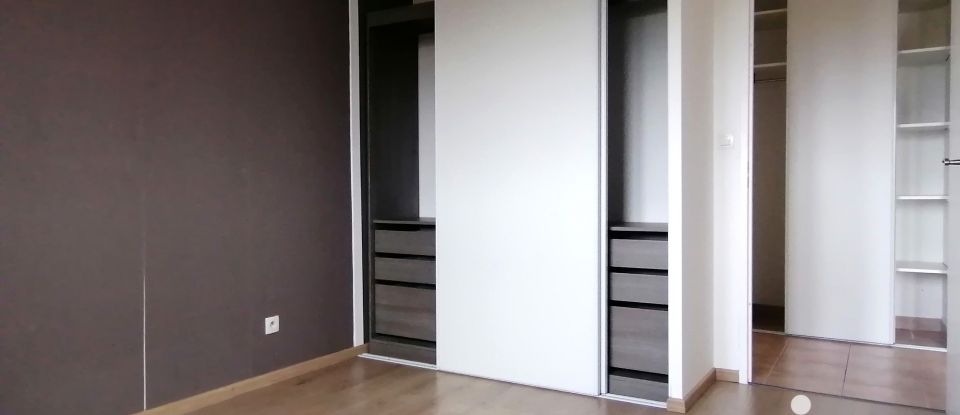 Appartement 3 pièces de 62 m² à Frignicourt (51300)