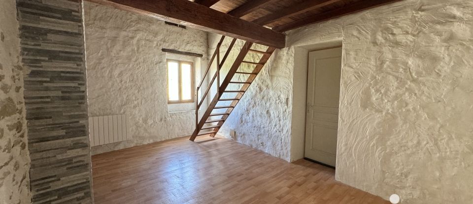 Village house 6 rooms of 119 m² in Villefort (11230)