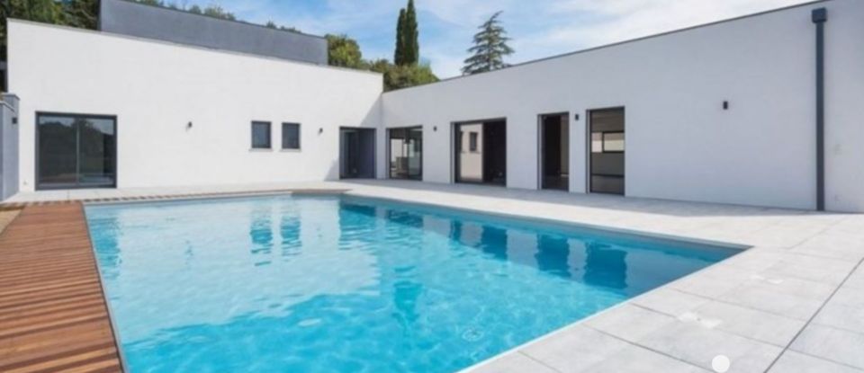 Maison d’architecte 7 pièces de 480 m² à Saint-Pons-de-Mauchiens (34230)