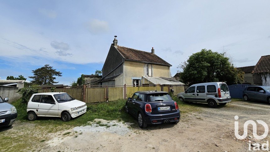 Maison de village 4 pièces de 100 m² à Saint-Germain-Laval (77130)