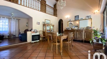Maison traditionnelle 5 pièces de 172 m² à La Seyne-sur-Mer (83500)