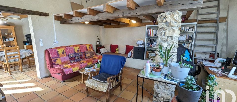 Maison traditionnelle 4 pièces de 96 m² à Montendre (17130)
