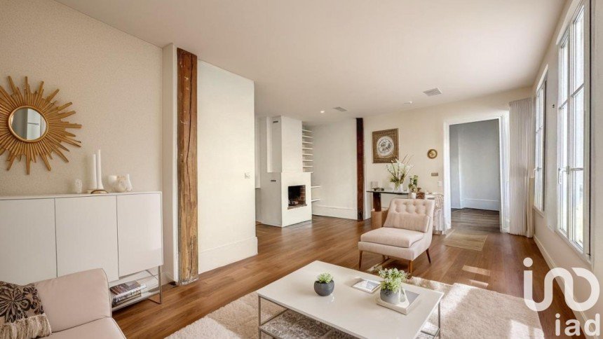 Appartement 3 pièces de 83 m² à Paris (75020)