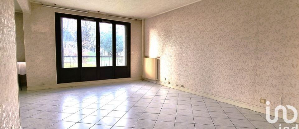Appartement 4 pièces de 82 m² à Neuilly-sur-Marne (93330)