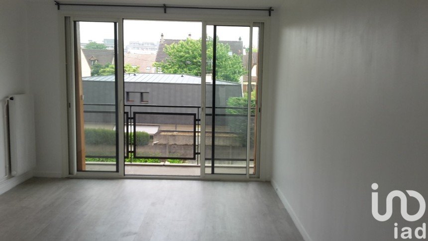 Appartement 3 pièces de 67 m² à Fresnes (94260)