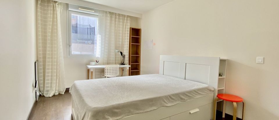 Appartement 5 pièces de 102 m² à Nanterre (92000)