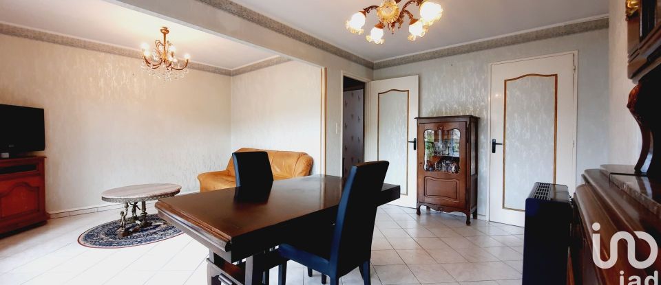 Appartement 5 pièces de 59 m² à Moyeuvre-Grande (57250)