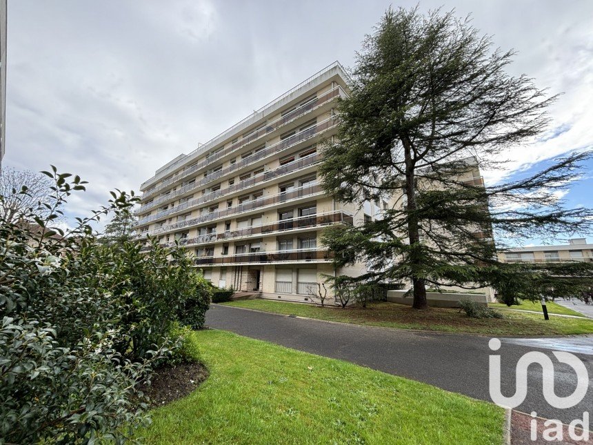 Appartement 5 pièces de 97 m² à Compiègne (60200)