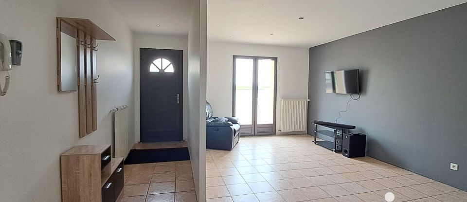Maison 7 pièces de 135 m² à Varennes (89144)