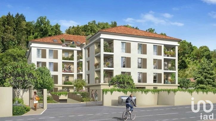 Appartement 2 pièces de 51 m² à Bourgoin-Jallieu (38300)