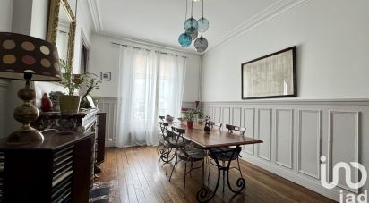 Maison traditionnelle 8 pièces de 146 m² à Chevry-Cossigny (77173)