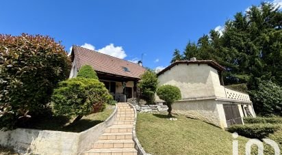Maison traditionnelle 6 pièces de 141 m² à Cescau (64170)