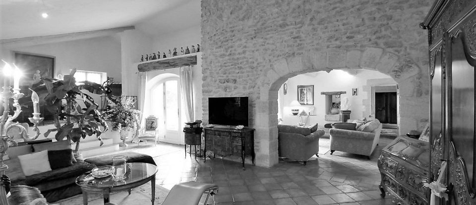 House 12 rooms of 350 m² in L'Isle-sur-la-Sorgue (84800)