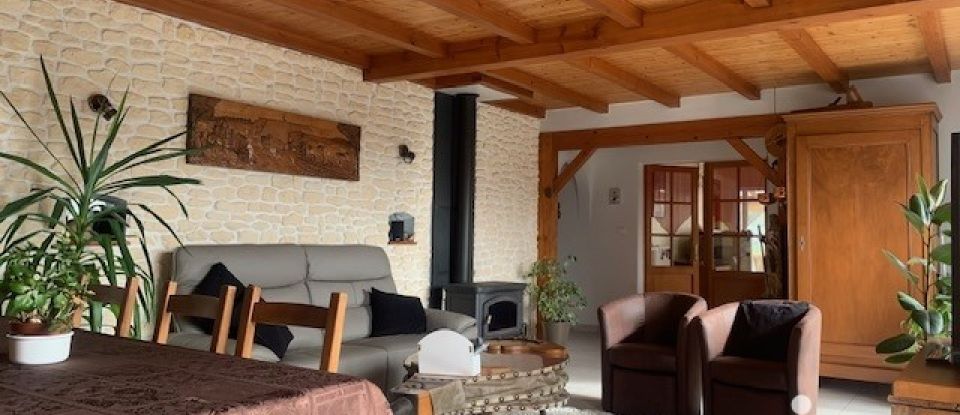 Maison traditionnelle 6 pièces de 140 m² à L'Île-d'Olonne (85340)