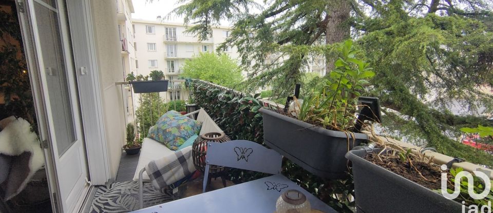 Appartement 3 pièces de 66 m² à Reims (51100)