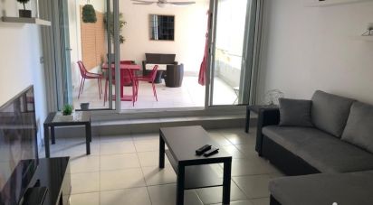 Appartement 2 pièces de 53 m² à Saint-Martin (97150)
