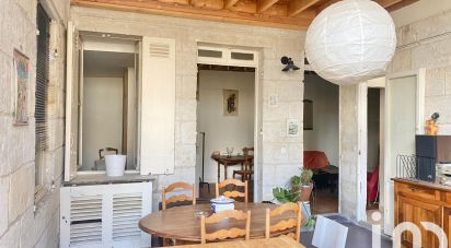 Traditional house 3 rooms of 85 m² in Bordeaux (33000)