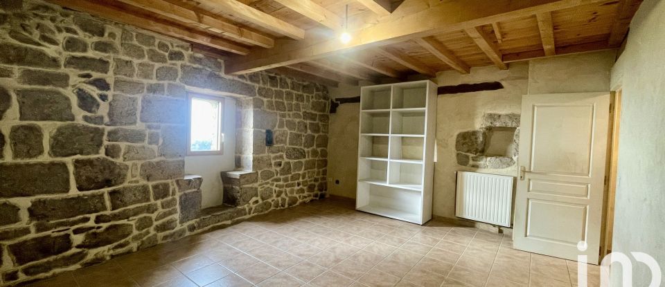 House 4 rooms of 149 m² in Chirols (07380)