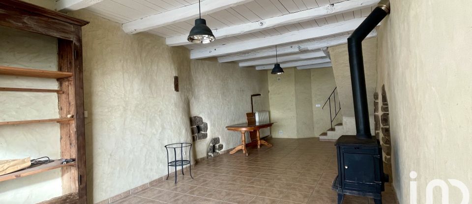 Maison 4 pièces de 149 m² à Chirols (07380)
