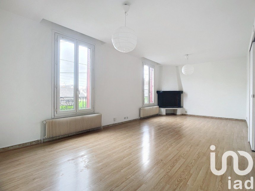 Appartement 2 pièces de 52 m² à Gagny (93220)