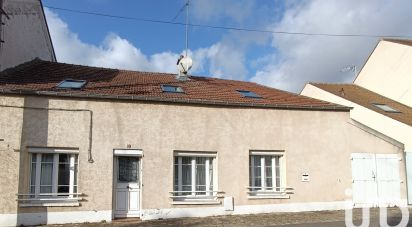 Maison 5 pièces de 146 m² à Tournan-en-Brie (77220)