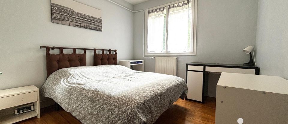 Appartement 4 pièces de 60 m² à Mérignac (33700)