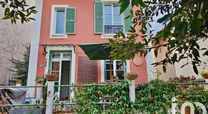 House 5 rooms of 125 m² in Colombes (92700)
