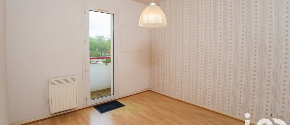 Apartment 3 rooms of 74 m² in Saint-Martin-de-Seignanx (40390)