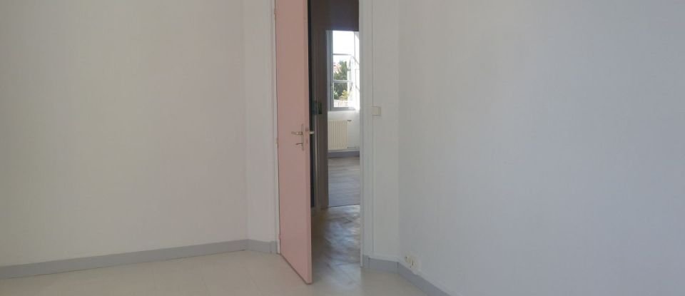 Appartement 5 pièces de 88 m² à - (44150)