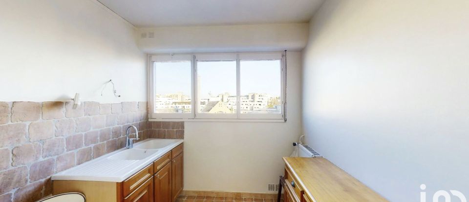 Appartement 4 pièces de 79 m² à Paris (75019)
