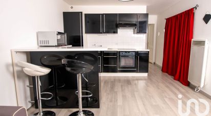 Appartement 2 pièces de 40 m² à - (95220)
