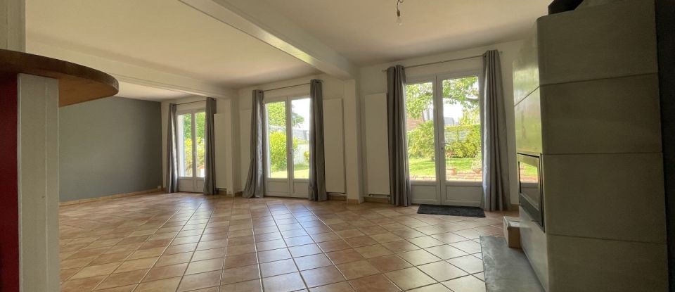 Maison 7 pièces de 130 m² à Longpont-sur-Orge (91310)